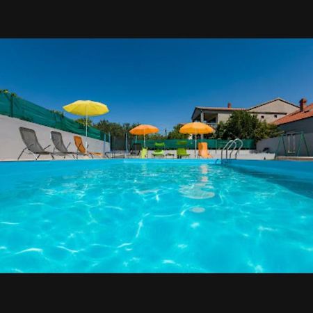 Zale Apartmani Zadar Exterior photo
