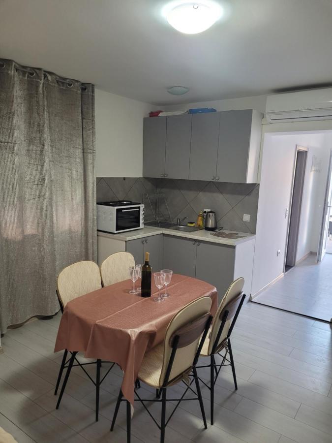 Zale Apartmani Zadar Exterior photo